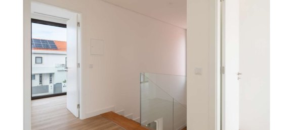 3 bedrooms House in Cascais, Portugal No. 122686 27