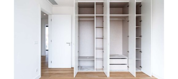 3 bedrooms House in Cascais, Portugal No. 122686 20