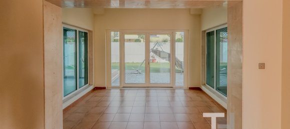 Villa T3 em Jumeirah Park, UAE N.º 95273 8