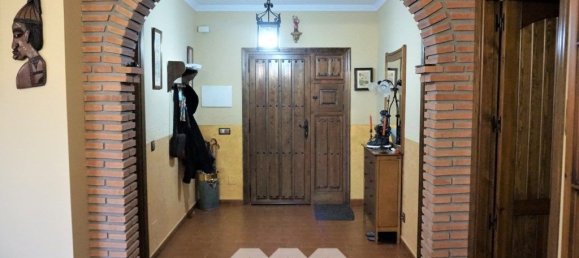 Дом с 5 спальнями в Саялонга, Испания № 41943 2