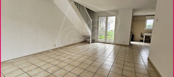 Таунхаус с 3 спальнями в Вуаппи, Франция № 214687 3