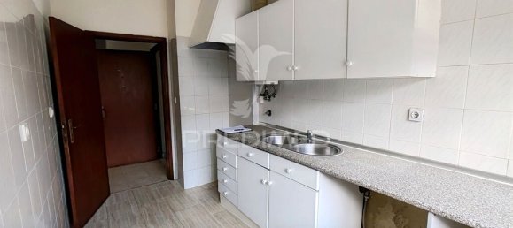 3 bedrooms Apartment in Loures, Portugal No. 94996 10