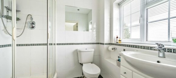 4 bedrooms House in Hadley Highstone, United Kingdom No. 6467 10