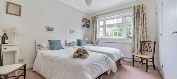 4 bedrooms House in Hadley Highstone, United Kingdom No. 6467 11