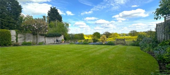 4 bedrooms House in Hadley Highstone, United Kingdom No. 6467 15