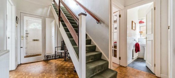 4 bedrooms House in Hadley Highstone, United Kingdom No. 6467 5