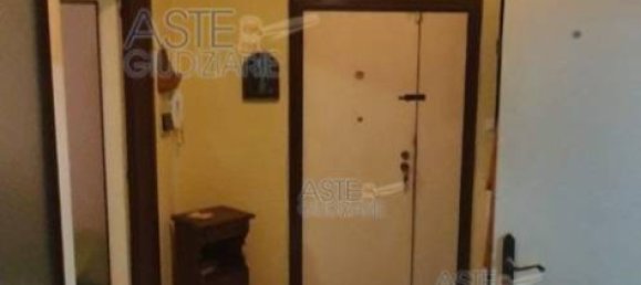 5-salle Appartement à Teramo, Italy No. 25718 14