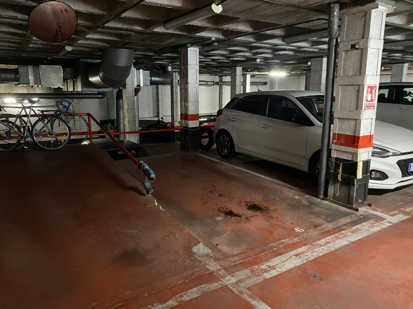 Garage in Madrid, Spain 31m², Nr. 160511