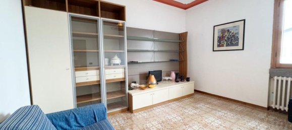 Casa T5 em Campi Bisenzio, Italy N.º 379041 24