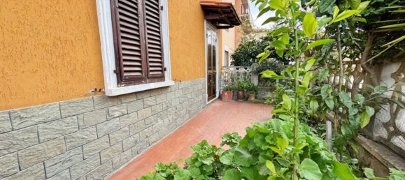 Casa T5 em Campi Bisenzio, Italy N.º 379041 3