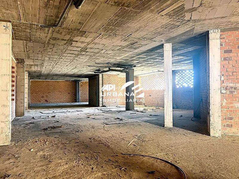 Коммерческая недвижимость 1027м² в Приего-де-Кордова, Испания № 225436
