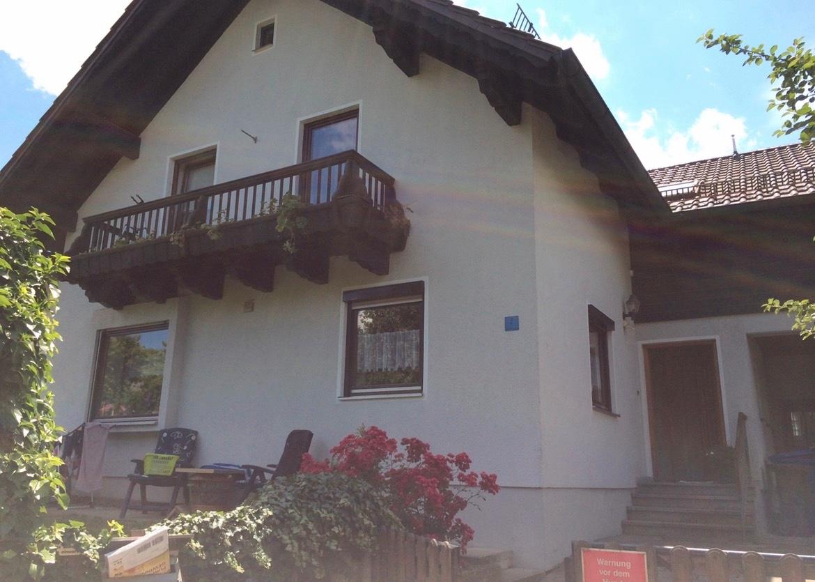 Casa de 7 divisões em Dingolfing-Landau, Germany N.º 219057