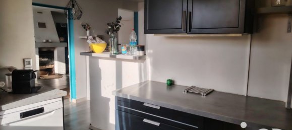 Casa de 3 dormitorios en Thury-en-Valois, France No. 211587 5