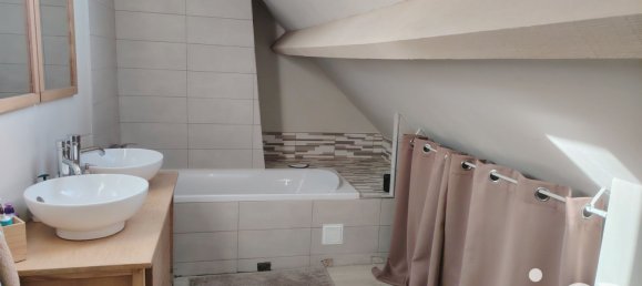 Casa de 3 dormitorios en Thury-en-Valois, France No. 211587 9