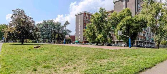 2 rooms Apartment in Cinisello Balsamo, Italy No. 330359 22