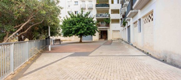 Edificio en Alicante, Spain 3000 m² No. 142543 2