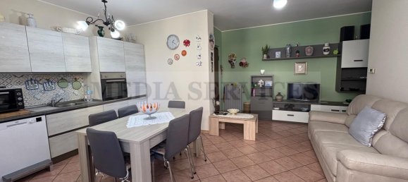 3 rooms Apartment in Gambolò, Italy No. 174225 8