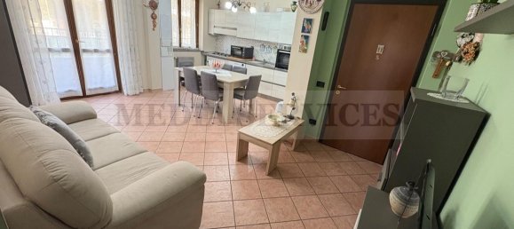 3 rooms Apartment in Gambolò, Italy No. 174225 7