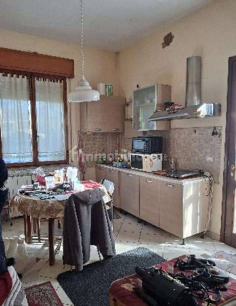 Apartamento T6 em San Prospero, Italy N.º 338709