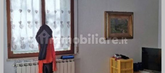 Apartamento T6 em San Prospero, Italy N.º 338709 13