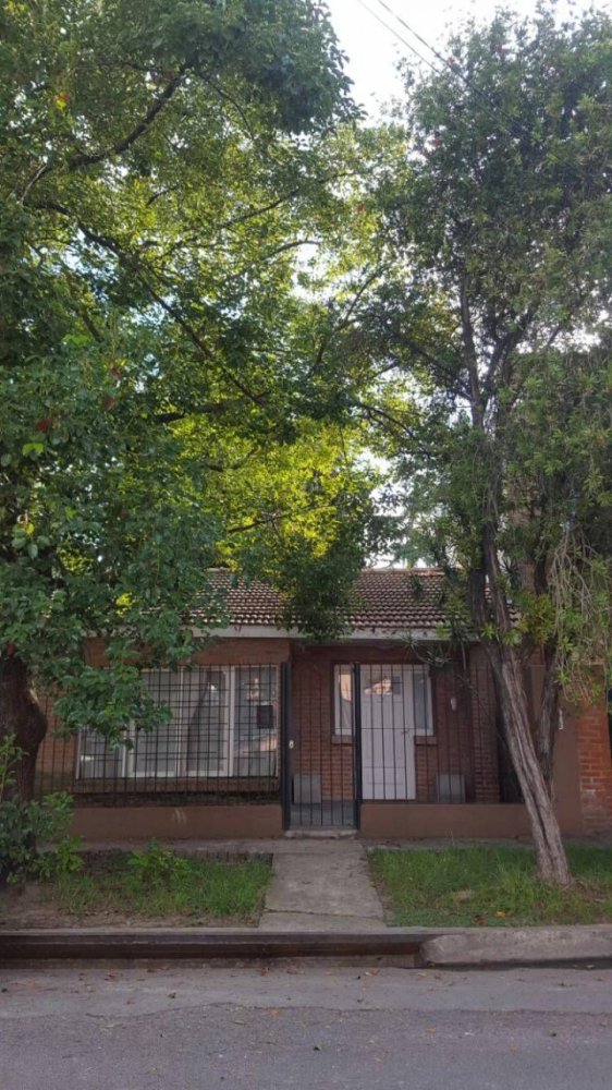 3 bedrooms House in San Isidro, Argentina No. 60837