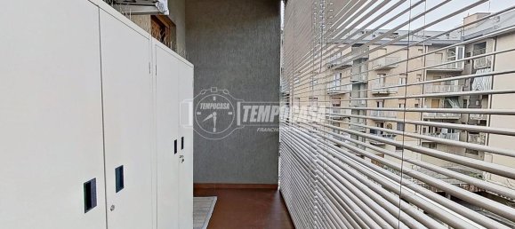 Apartamento de 3 habitaciónes en Bergamo, Italy No. 233040 8