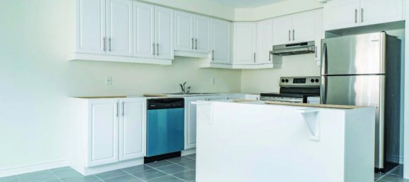 3 Schlafzimmer Haus in Milton, Canada, Nr. 520 8