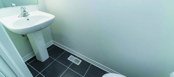 3 Schlafzimmer Haus in Milton, Canada, Nr. 520 10