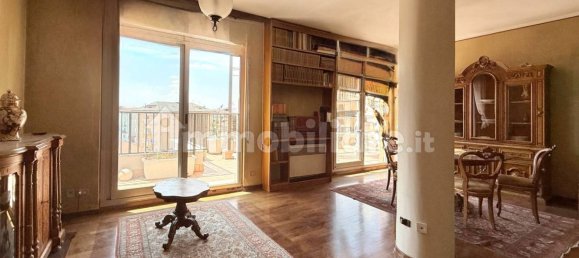 Penthouse T3 em Voghera, Italy N.º 282331 4