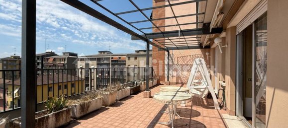 Penthouse T3 em Voghera, Italy N.º 282331 6