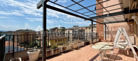 Penthouse T3 em Voghera, Italy N.º 282331 7