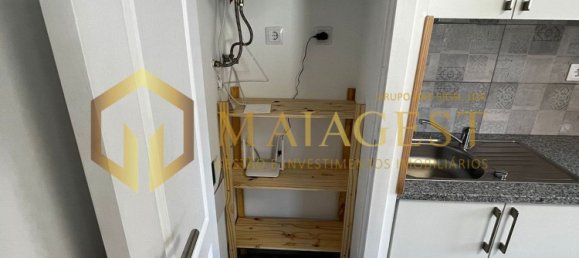 300m² Building in Vila Nova de Gaia, Portugal No. 81695 4