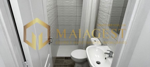 300m² Building in Vila Nova de Gaia, Portugal No. 81695 37