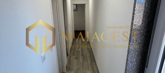 300m² Building in Vila Nova de Gaia, Portugal No. 81695 5
