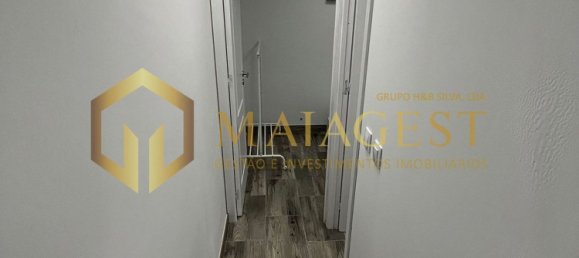 300m² Building in Vila Nova de Gaia, Portugal No. 81695 27