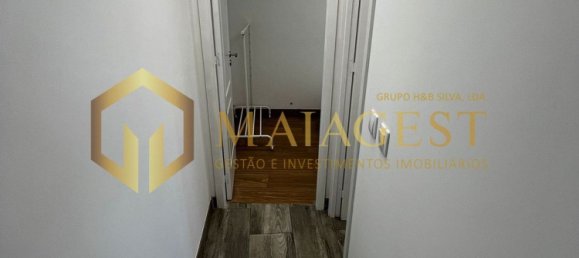 300m² Building in Vila Nova de Gaia, Portugal No. 81695 18