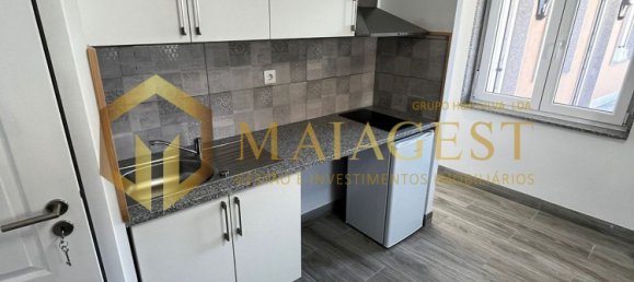 300m² Building in Vila Nova de Gaia, Portugal No. 81695 3