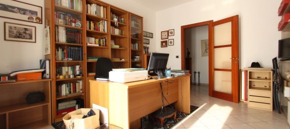 4غرفة شقة في Verona, Italy رقم 135336 31