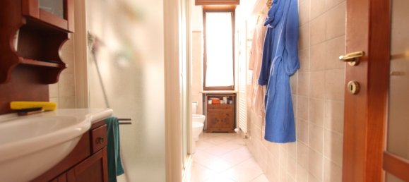 4غرفة شقة في Verona, Italy رقم 135336 42