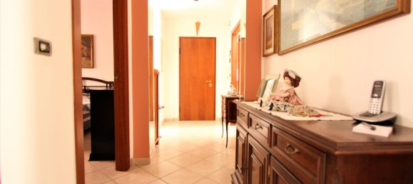 4غرفة شقة في Verona, Italy رقم 135336 25