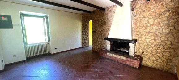 2 chambres Maison à Fontechiari, Italy No. 56392 2