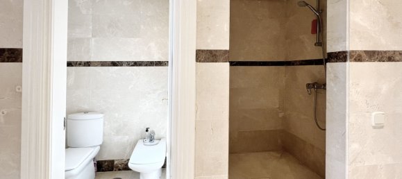 3 غرف نوم بانتهاوس في Marbella, Spain رقم 146712 13