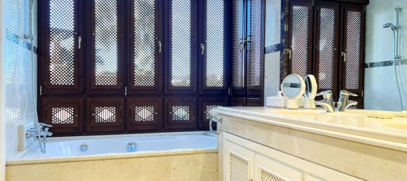 3 غرف نوم بانتهاوس في Marbella, Spain رقم 146712 9