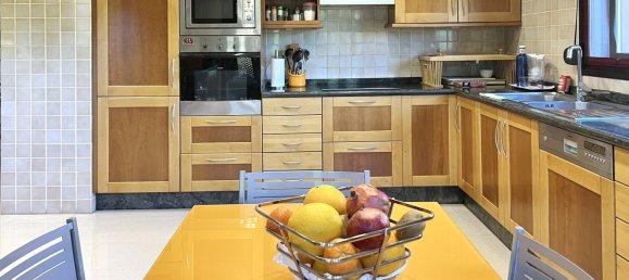 3 غرف نوم بانتهاوس في Marbella, Spain رقم 146712 7