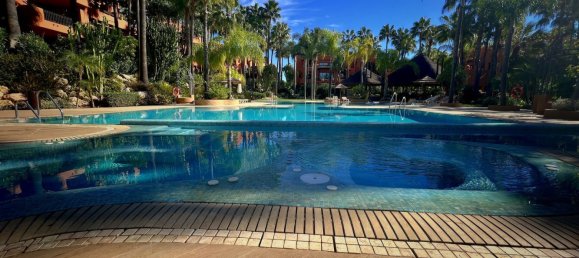 3 غرف نوم بانتهاوس في Marbella, Spain رقم 146712 2