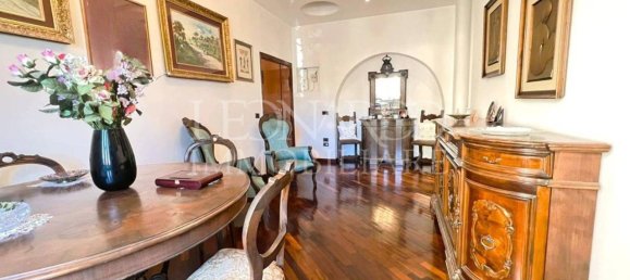 Apartamento de 2 divisões em Naples, Italy N.º 35922 20