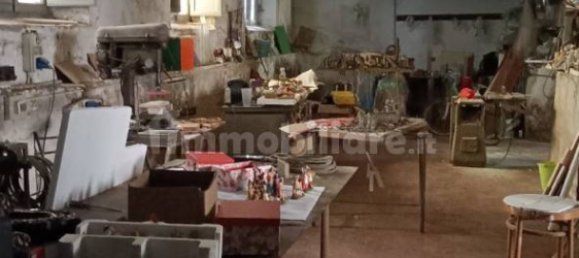 Propiedad comercial de 3 habitaciónes en Rome, Italy No. 72598 4