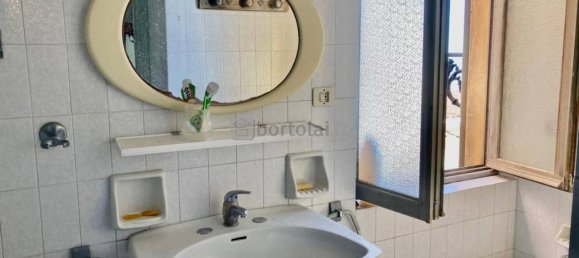 Apartamento de 7 habitaciónes en Alassio, Italy No. 28991 27