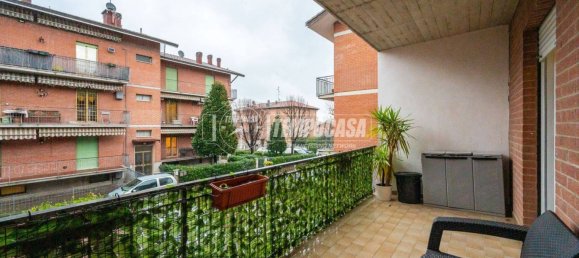 3 Schlafzimmer Haus in Castelvetro di Modena, Italy, Nr. 77483 9