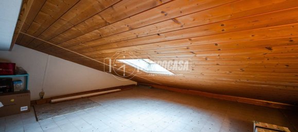 3 Schlafzimmer Haus in Castelvetro di Modena, Italy, Nr. 77483 40